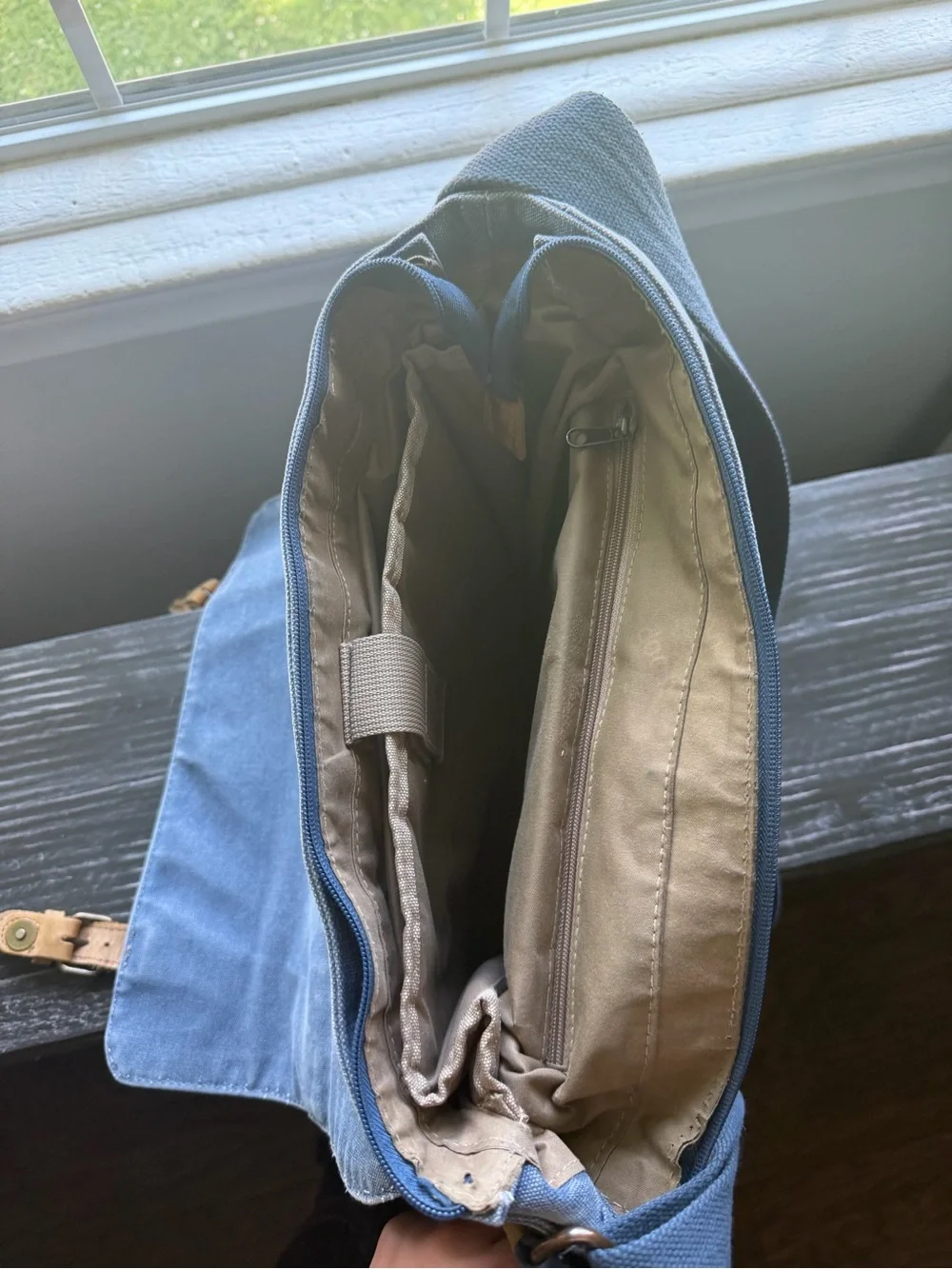 Troop London Classic Canvas Laptop Messenger Bag